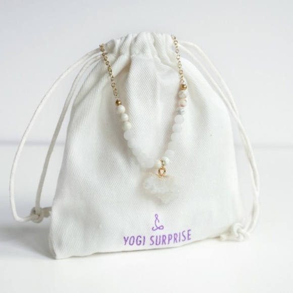 White Jade Bracelet with Crystal Quartz Charm - Picture 2 of 8